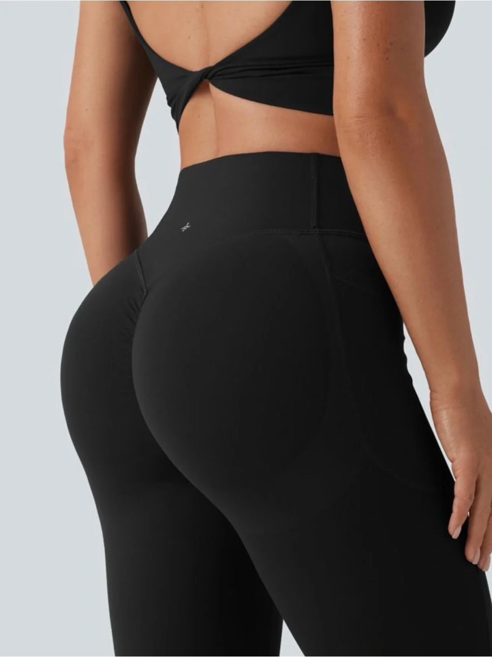 HALARA Black High-Waist Flare Pocket Leggings
